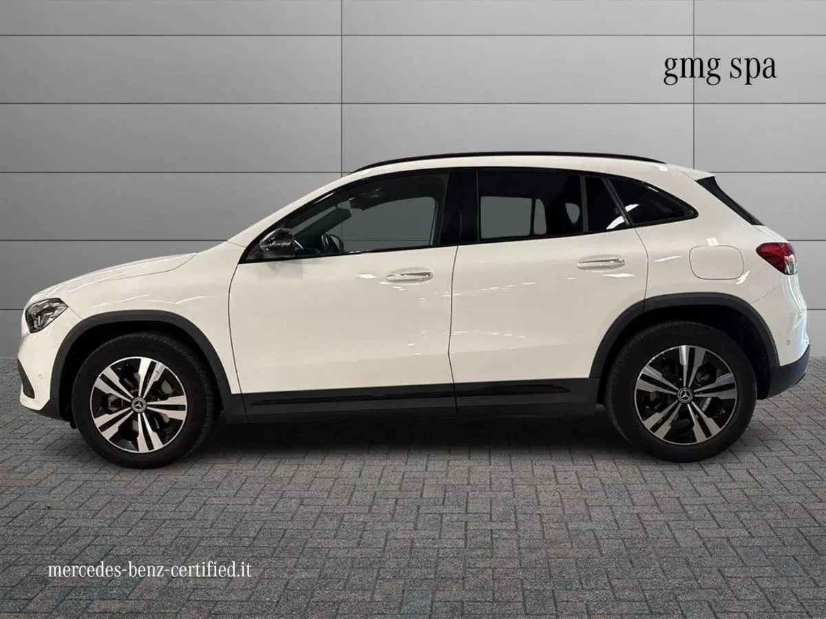 Mercedes-Benz GLA SUV usata a Prato (6)