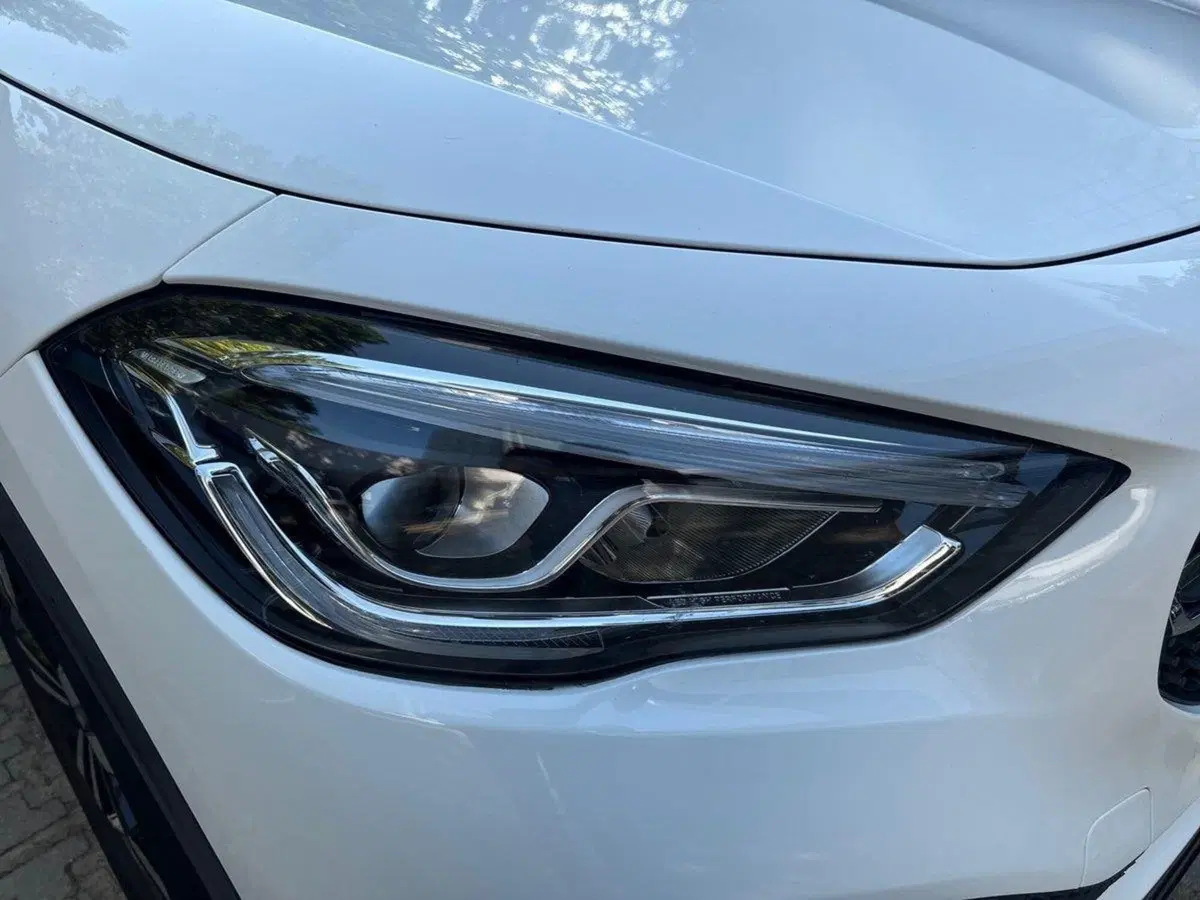 Mercedes-Benz GLA SUV usata a Prato (7)