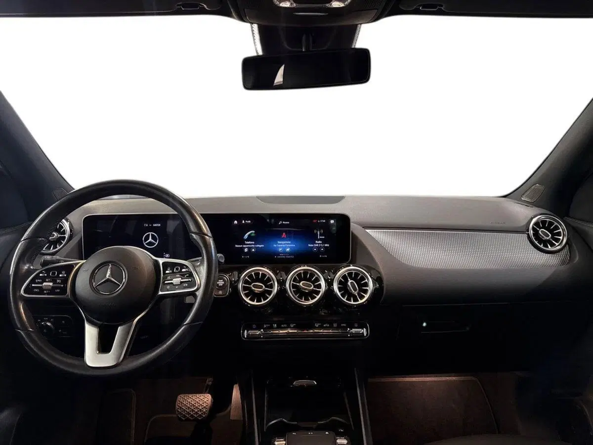 Mercedes-Benz GLA SUV usata a Prato (9)