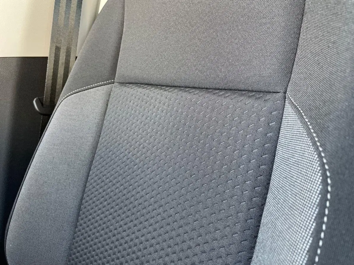 Volkswagen Taigo nuova a Pistoia (16)