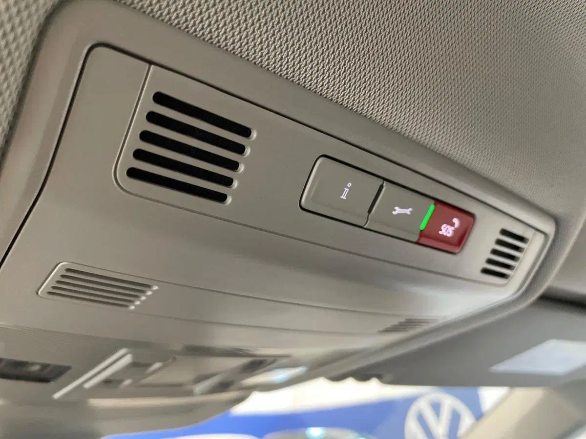 Volkswagen T-Cross nuova a Pistoia (18)