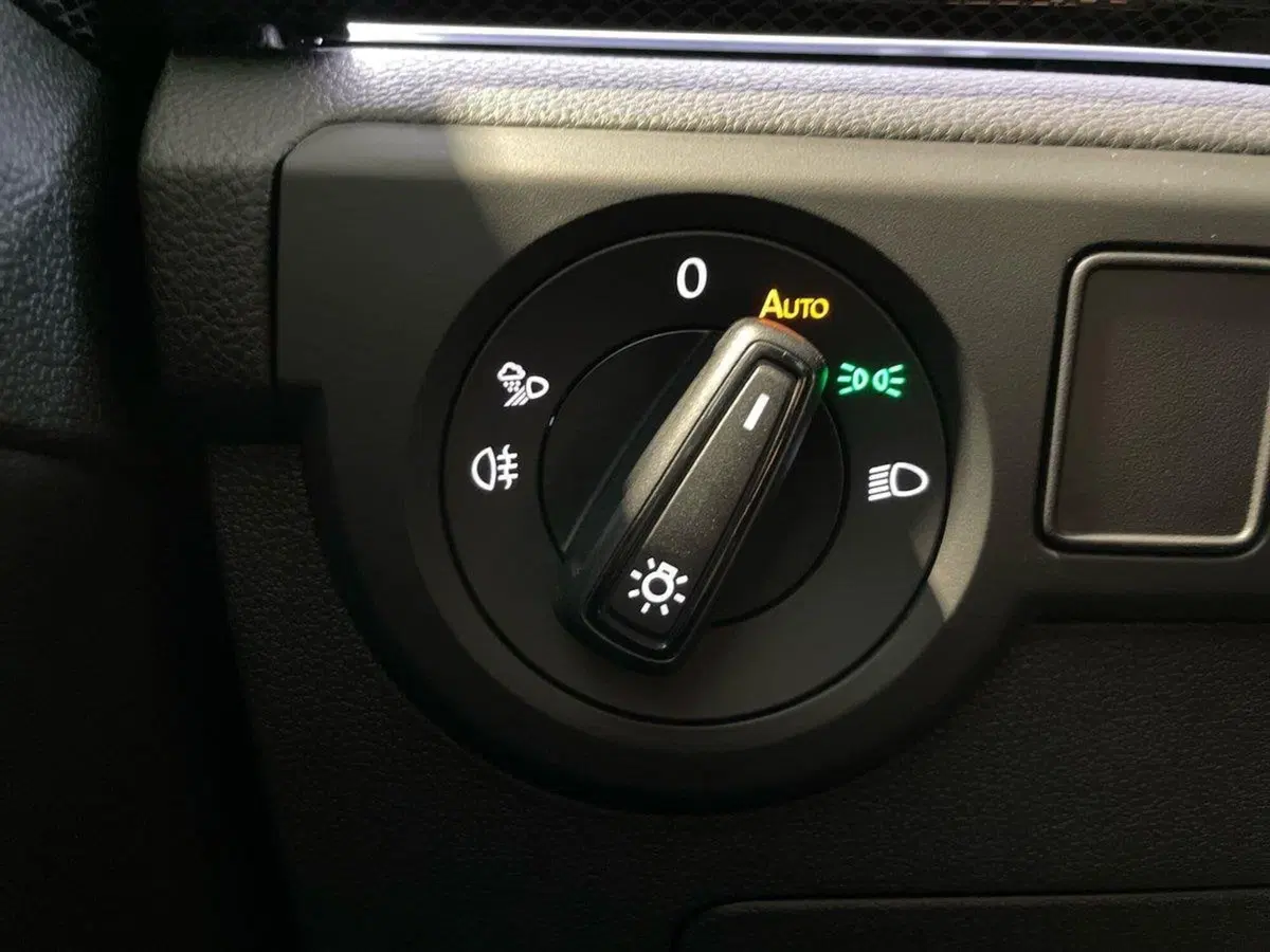 Volkswagen T-Cross nuova a Pistoia (19)