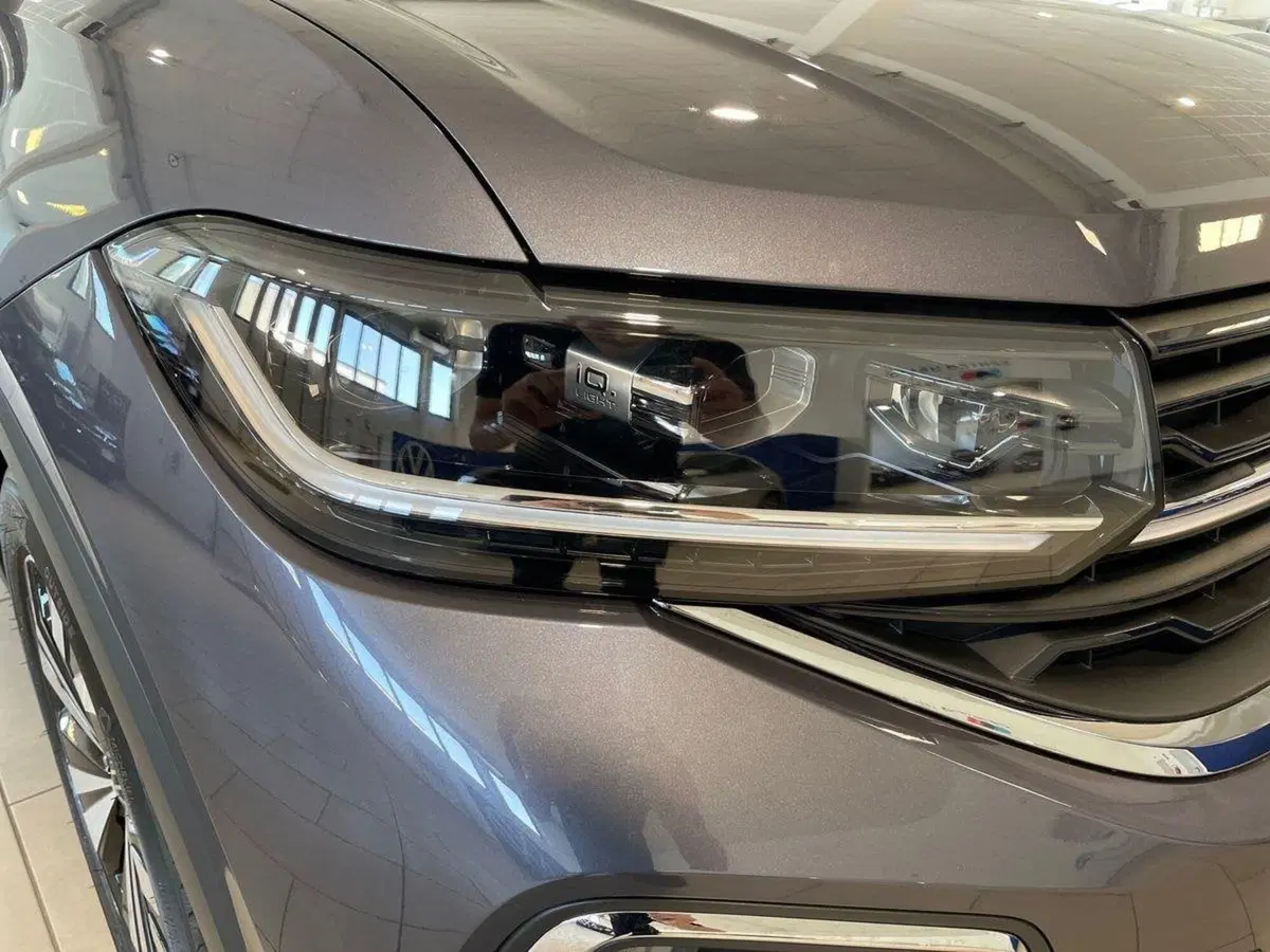 Volkswagen T-Cross nuova a Pistoia (7)