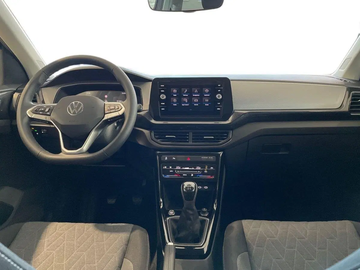 Volkswagen T-Cross nuova a Pistoia (11)