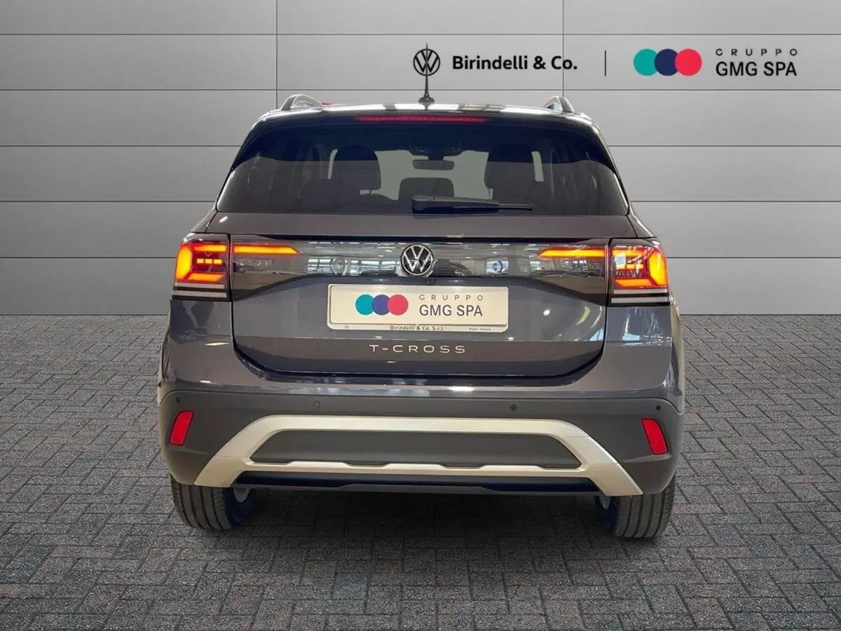 Volkswagen T-Cross nuova a Pistoia (4)