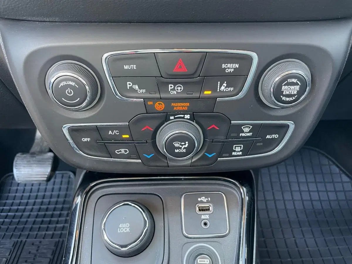 Jeep Compass usata a Ancona (14)