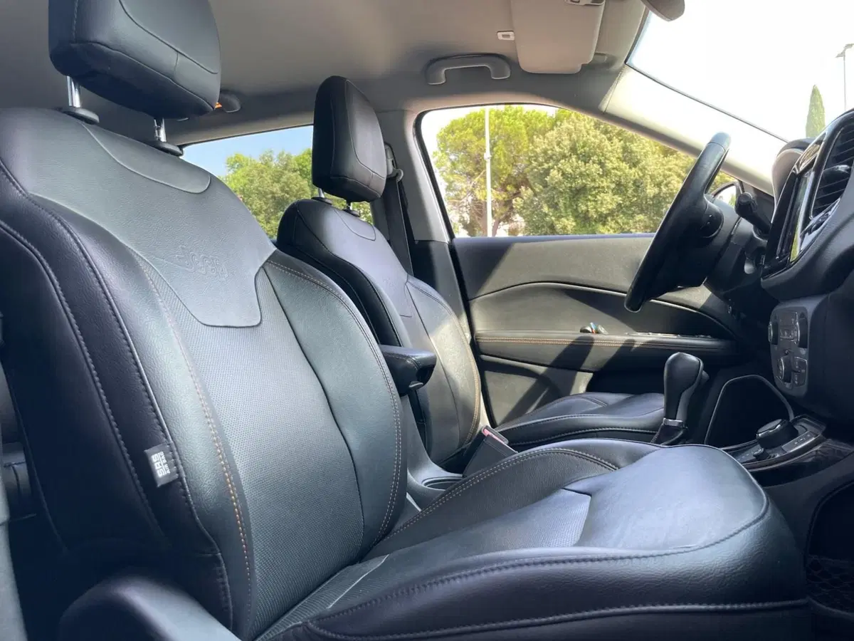 Jeep Compass usata a Ancona (15)