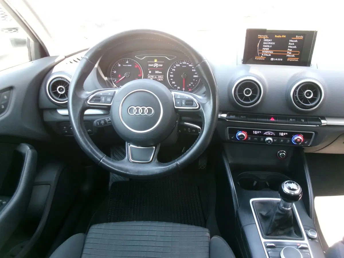 Audi A3 Sportback usata a Venezia (11)
