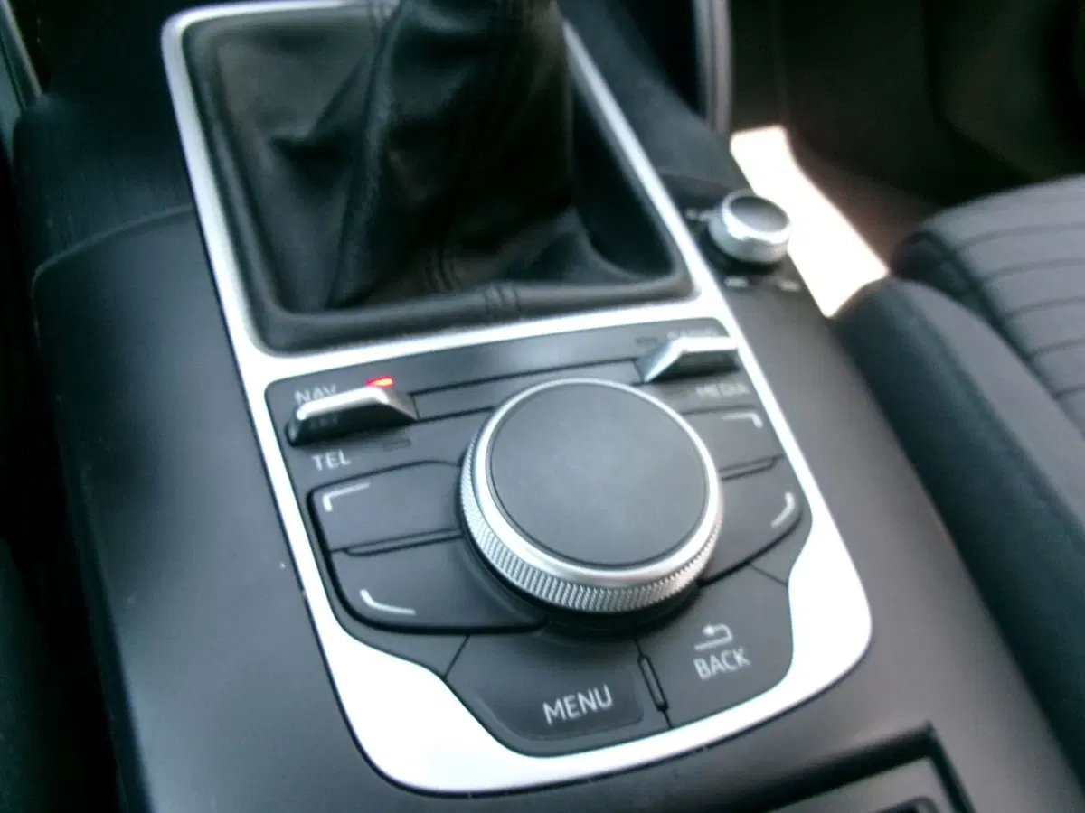 Audi A3 Sportback usata a Venezia (17)
