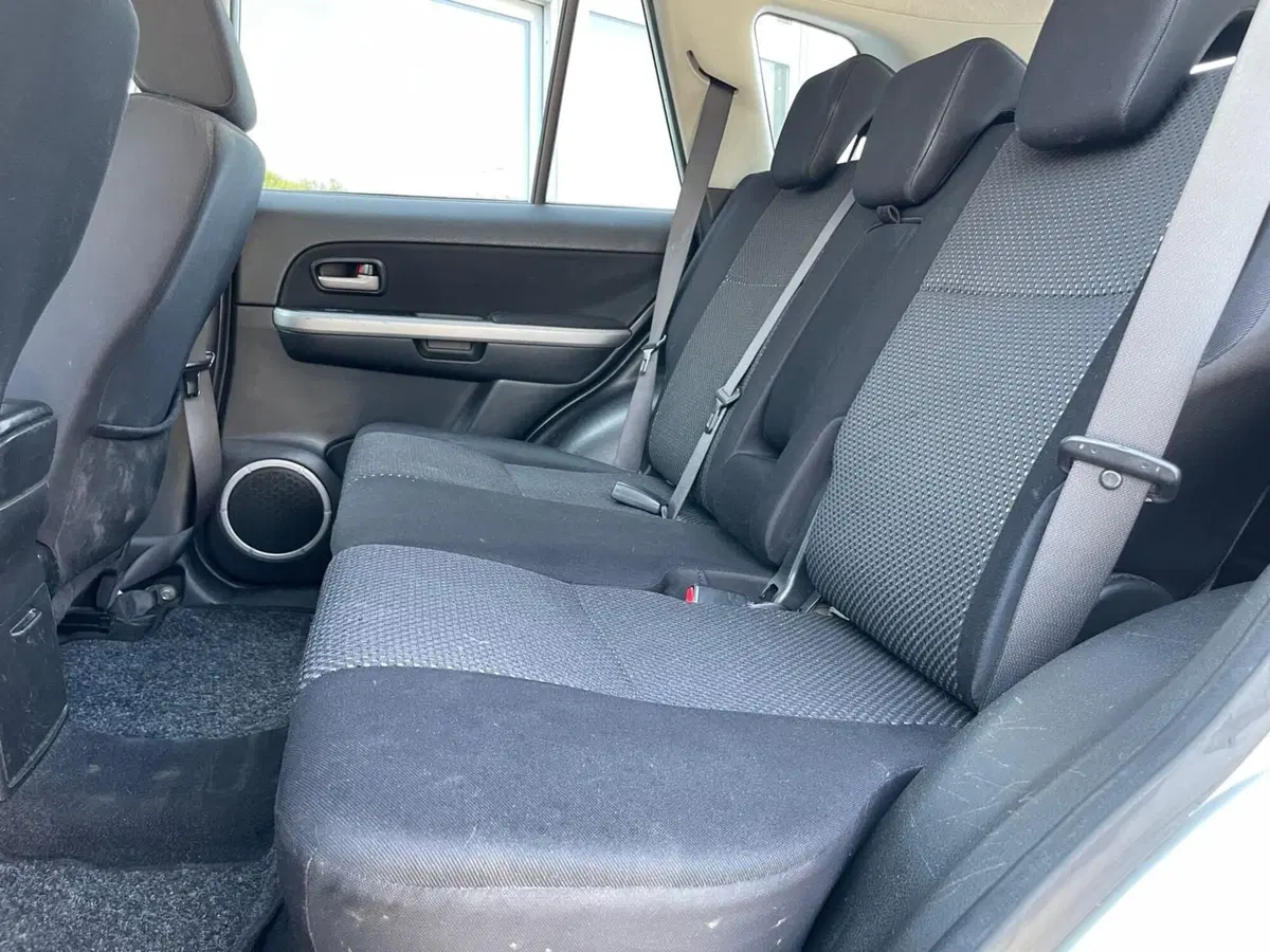 Suzuki Grand Vitara usata a Ancona (16)