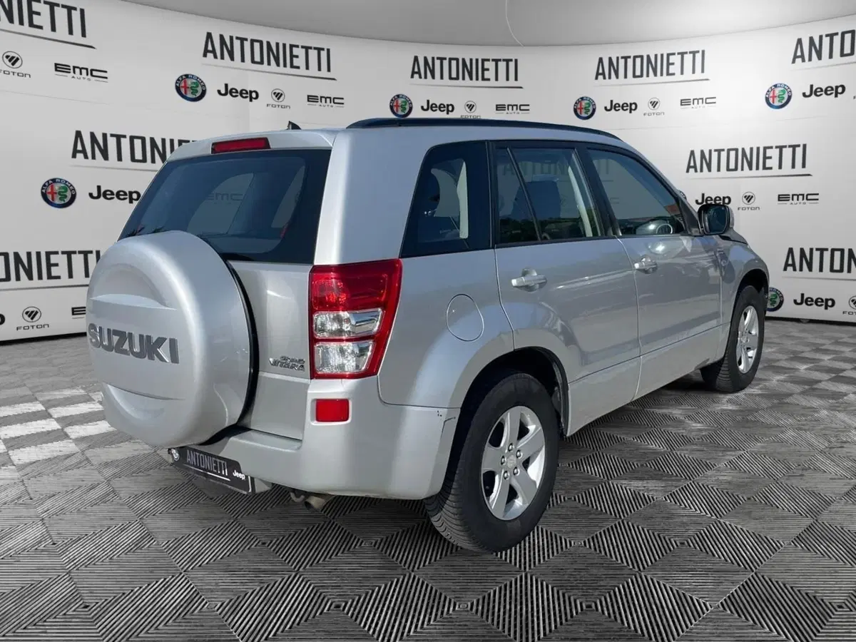 Suzuki Grand Vitara usata a Ancona (5)