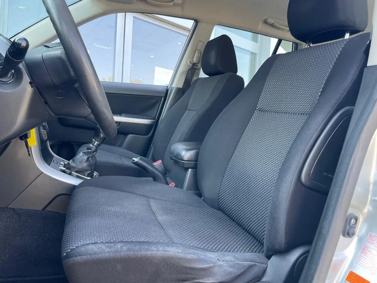 Suzuki Grand Vitara usata a Ancona (9)