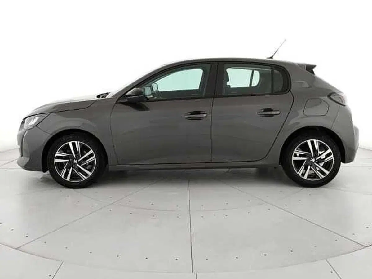 Peugeot 208 usata a Caserta (8)