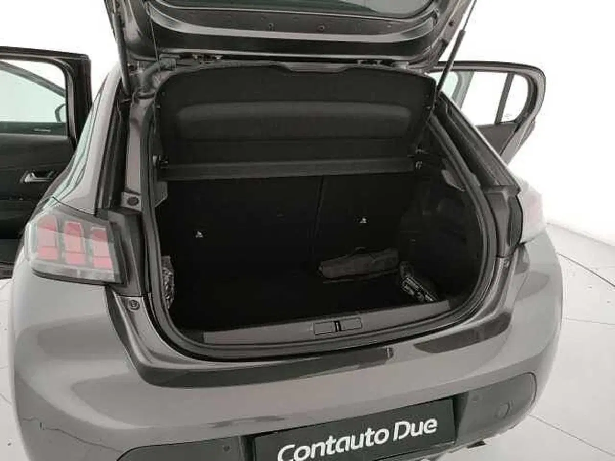 Peugeot 208 usata a Caserta (9)