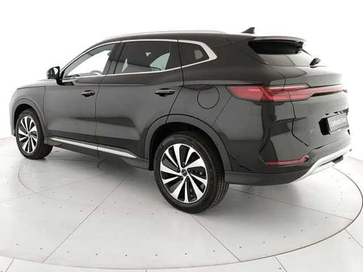 Byd Seal U DM-i usata a Caserta (7)