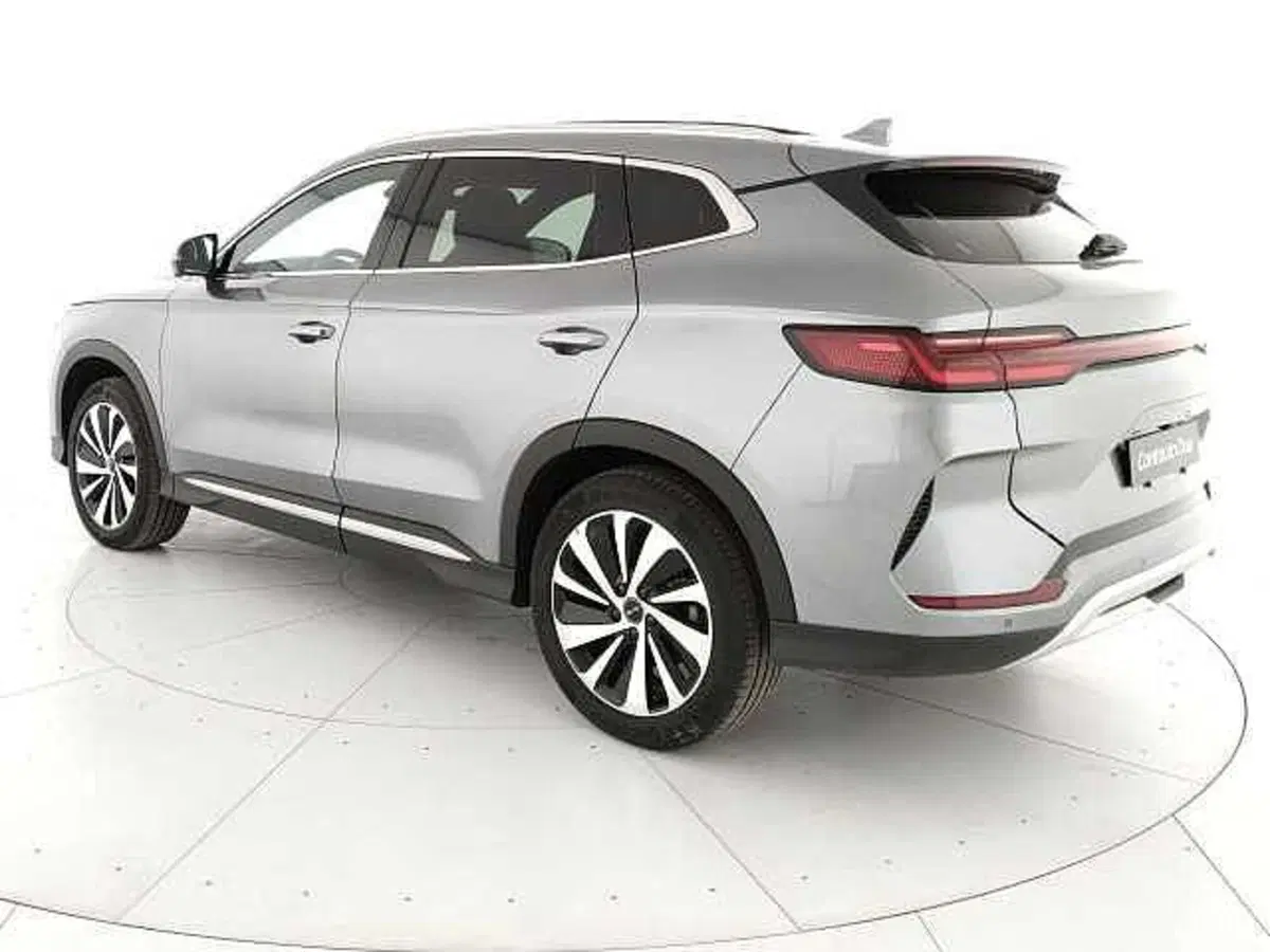 Byd Seal U DM-i usata a Caserta (7)