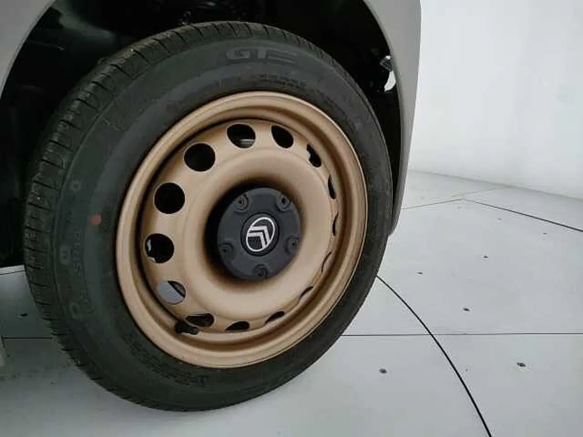 Citroen Ami nuova a Caserta (9)
