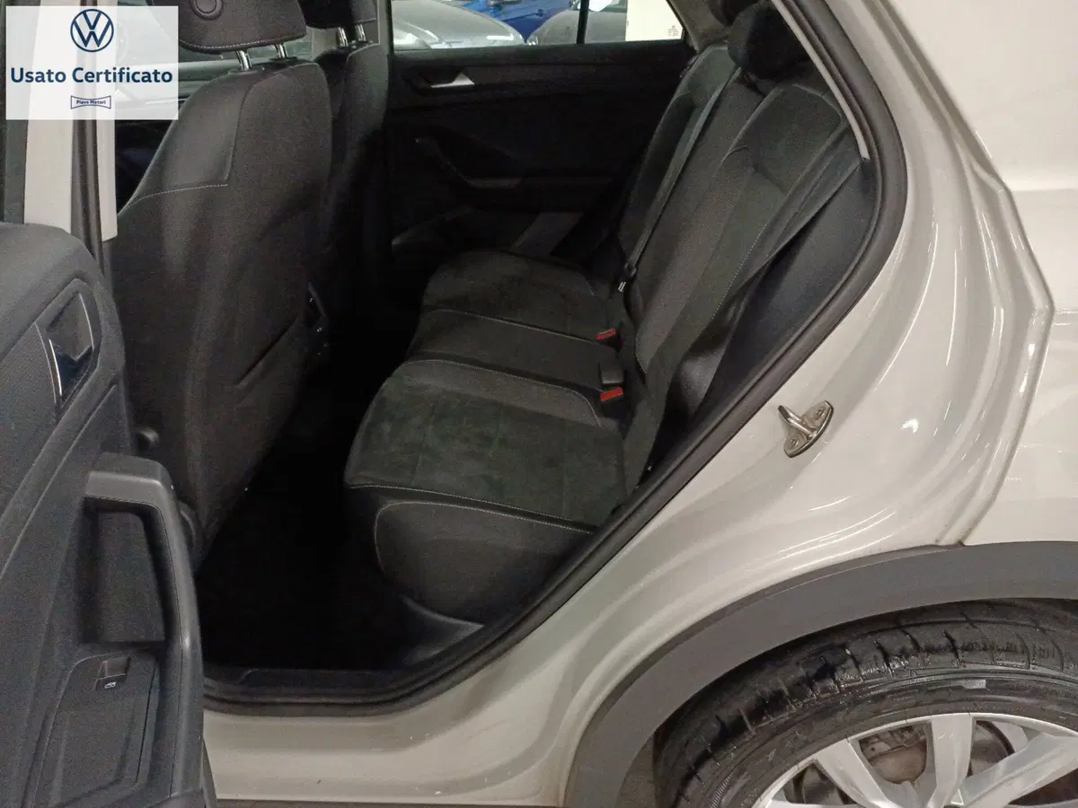 Volkswagen T-Roc usata a Genova (10)