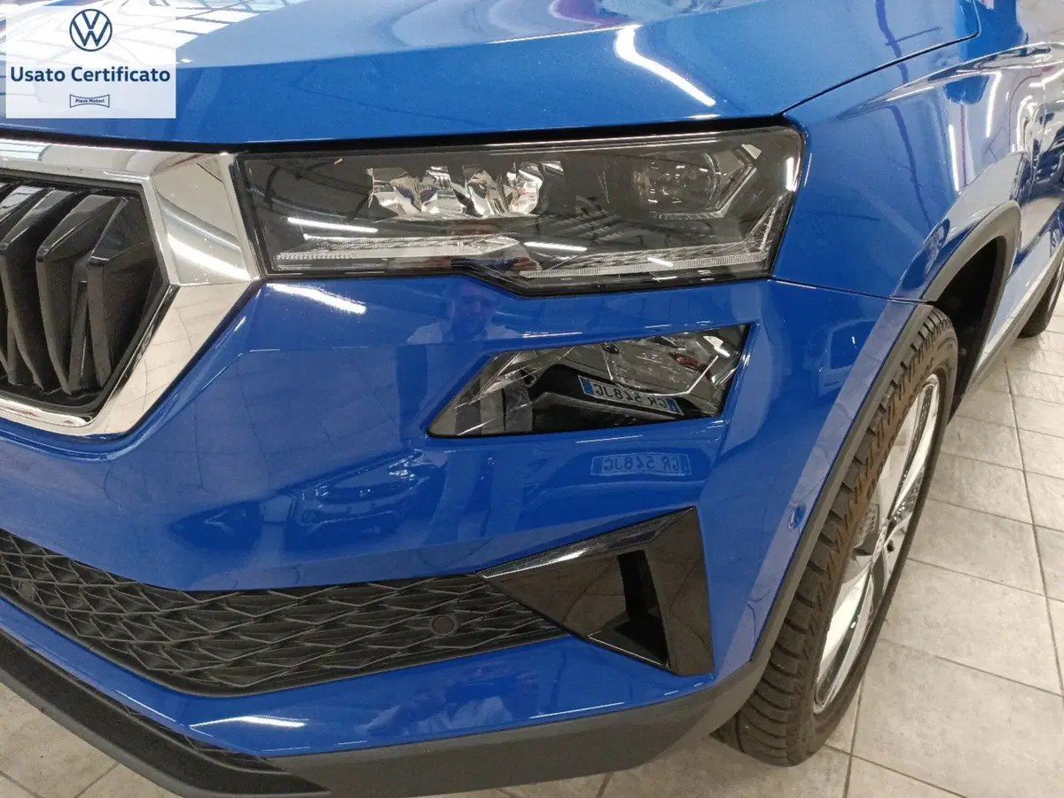 Skoda Karoq usata a Genova (9)