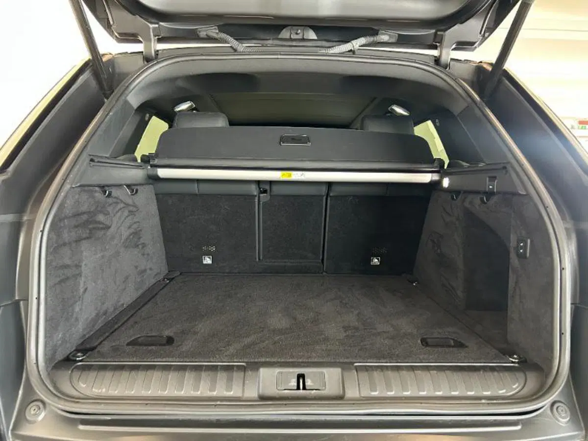Land Rover Range Rover Sport usata a Venezia (12)