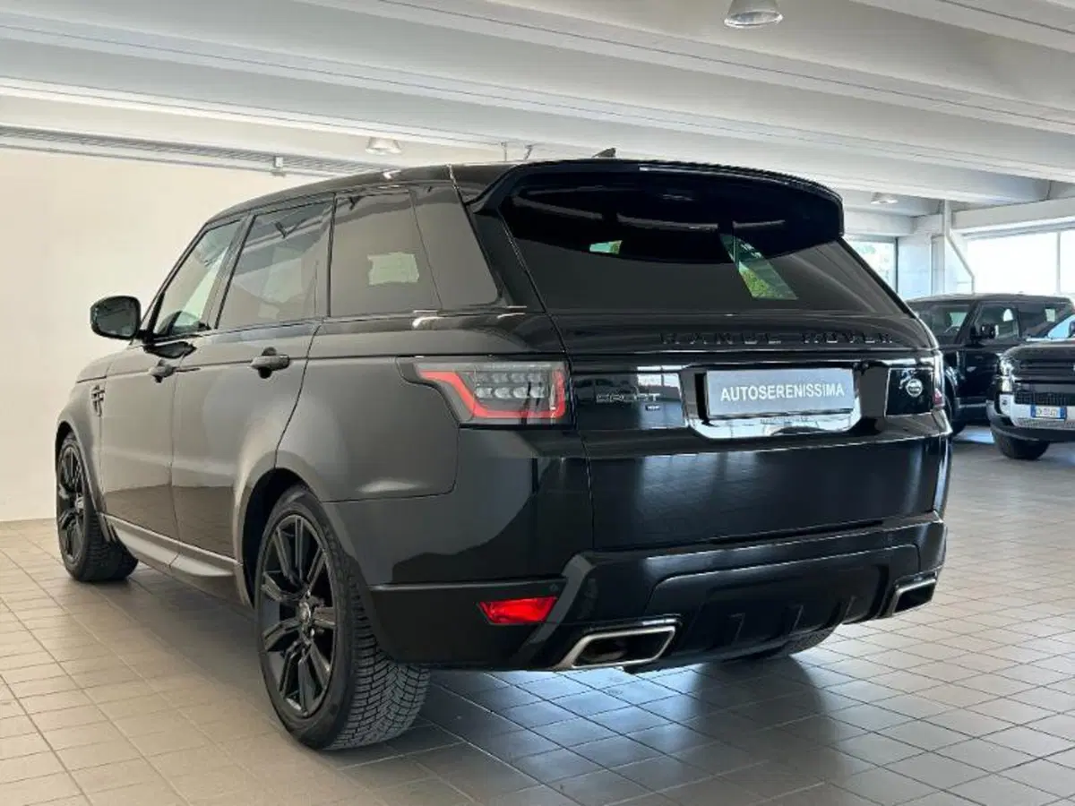 Land Rover Range Rover Sport usata a Venezia (3)