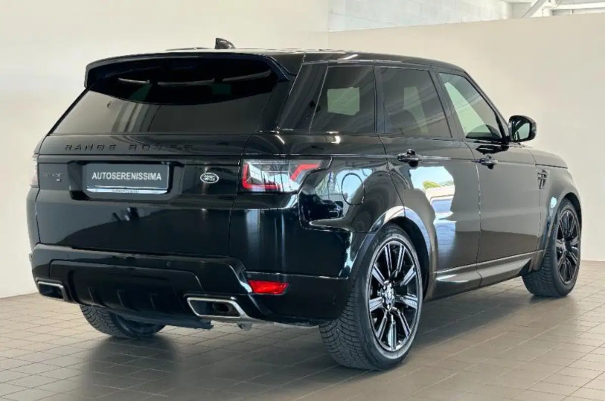 Land Rover Range Rover Sport usata a Venezia (5)
