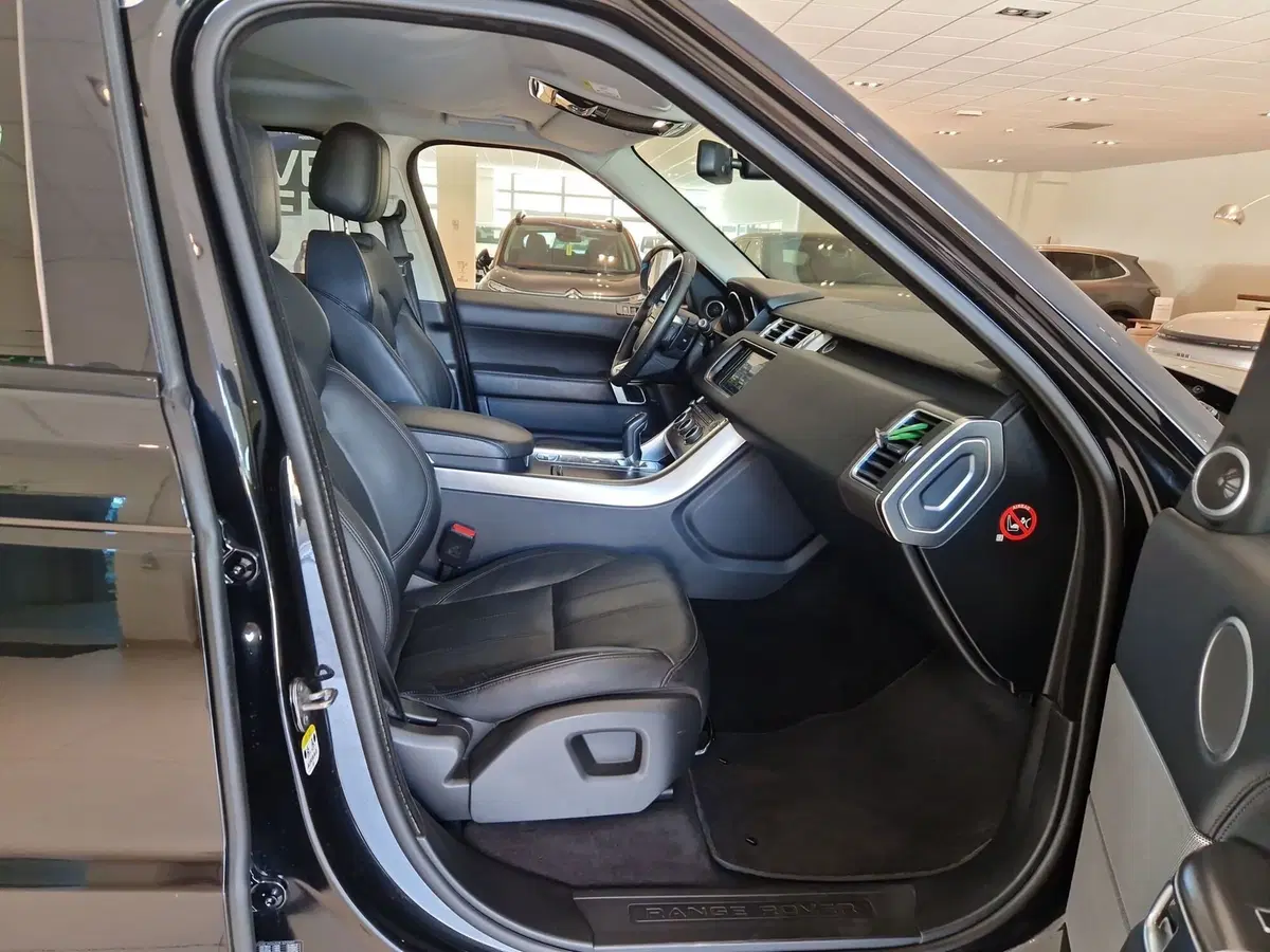 Land Rover Range Rover Sport usata a Modena (17)