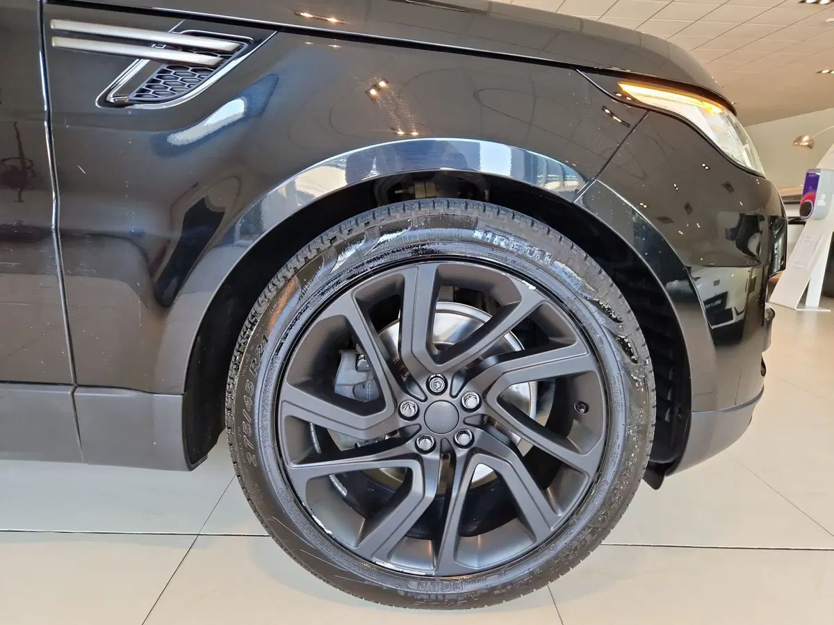 Land Rover Range Rover Sport usata a Modena (18)