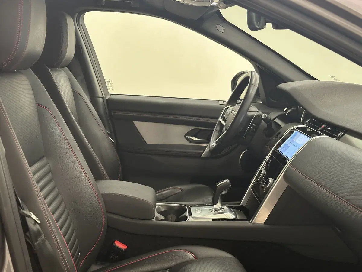 Land Rover Discovery Sport usata a Lodi (3)