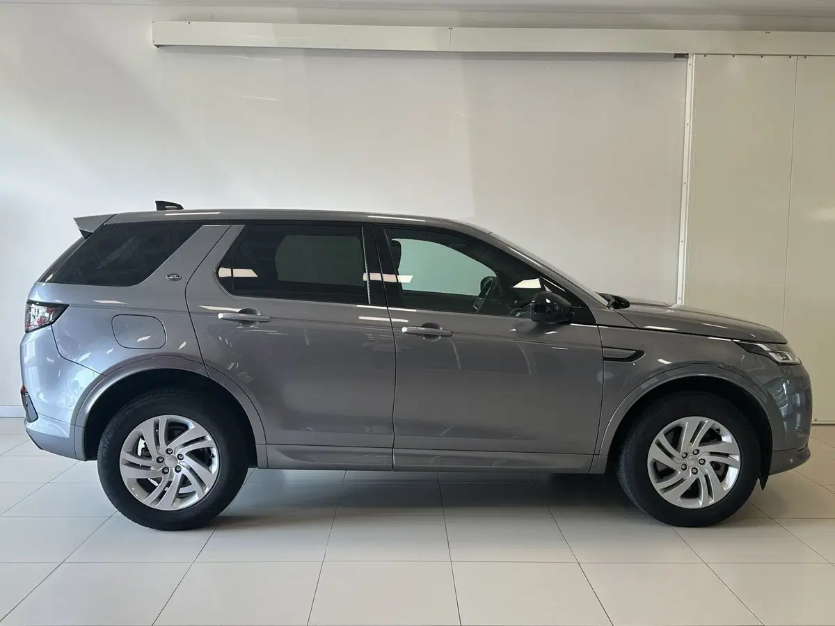 Land Rover Discovery Sport usata a Lodi (6)