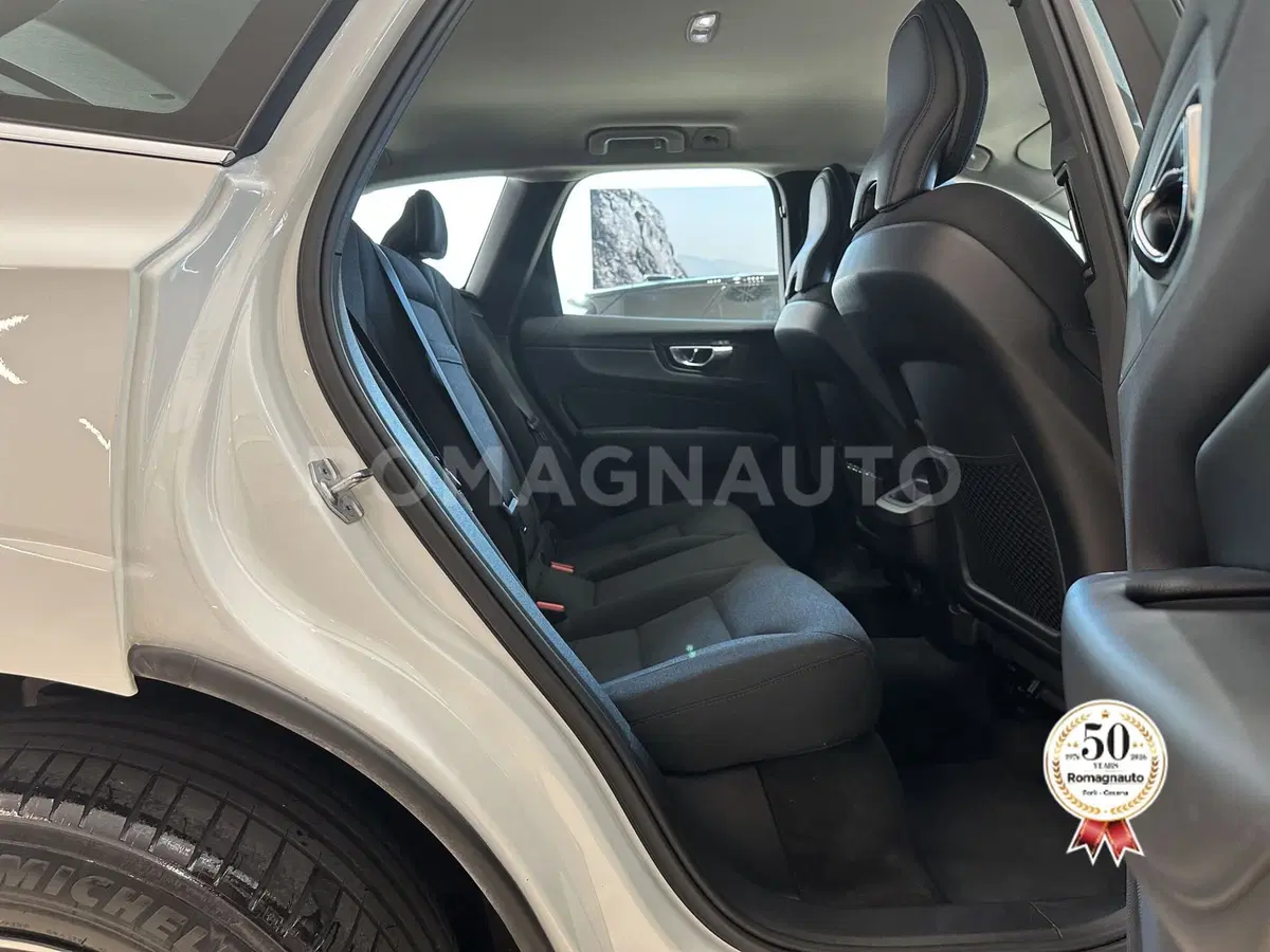 Volvo XC60 usata a Forlì-Cesena (11)