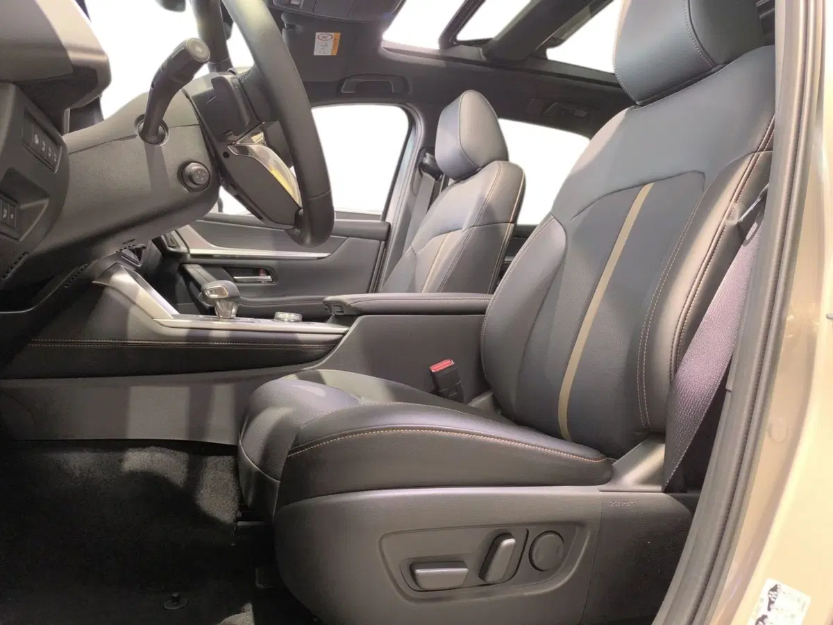 Mazda CX-60 nuova a Udine (5)