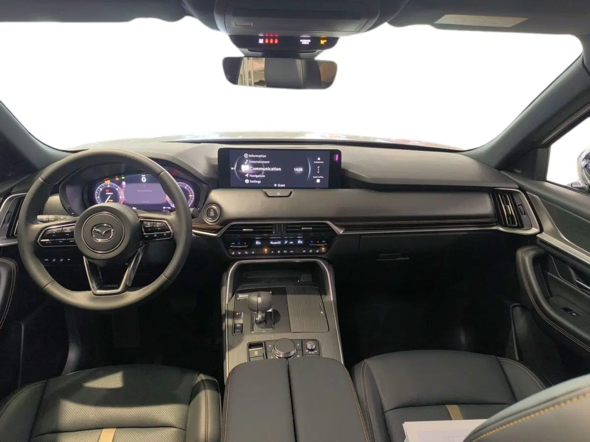Mazda CX-60 nuova a Udine (7)