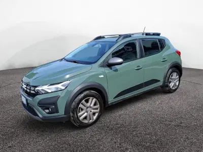Dacia Sandero Stepway 1.0 tce Expression Eco-g 100cv del 2023 usata a Latina