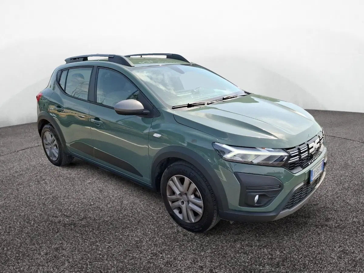 Dacia Sandero Stepway usata a Latina (2)