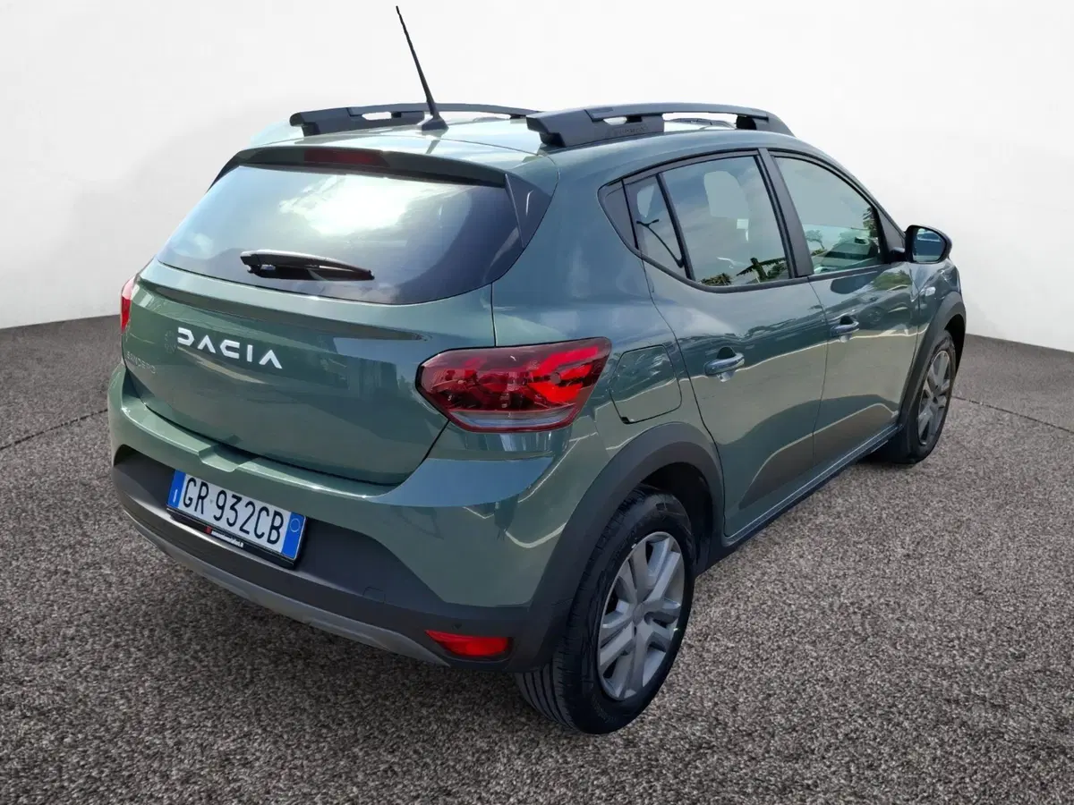 Dacia Sandero Stepway usata a Latina (3)