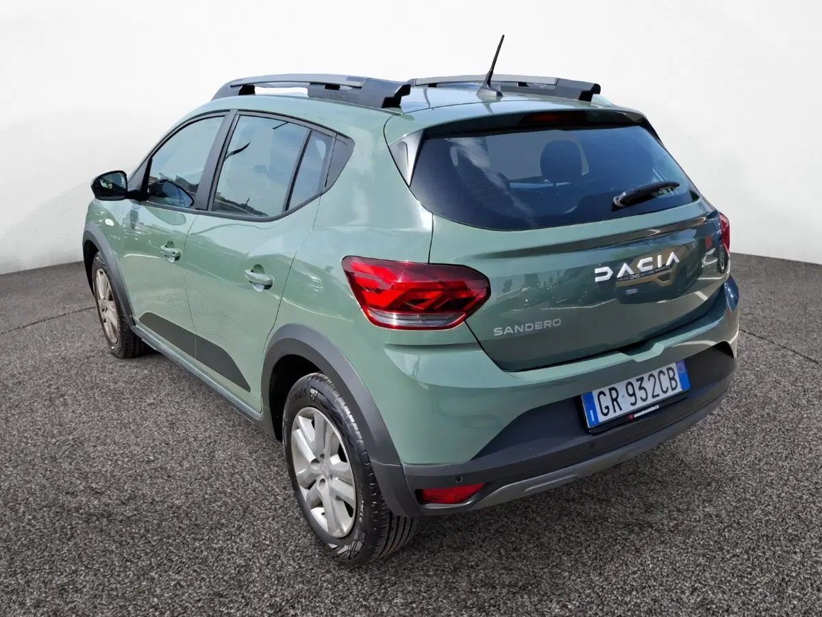 Dacia Sandero Stepway usata a Latina (4)