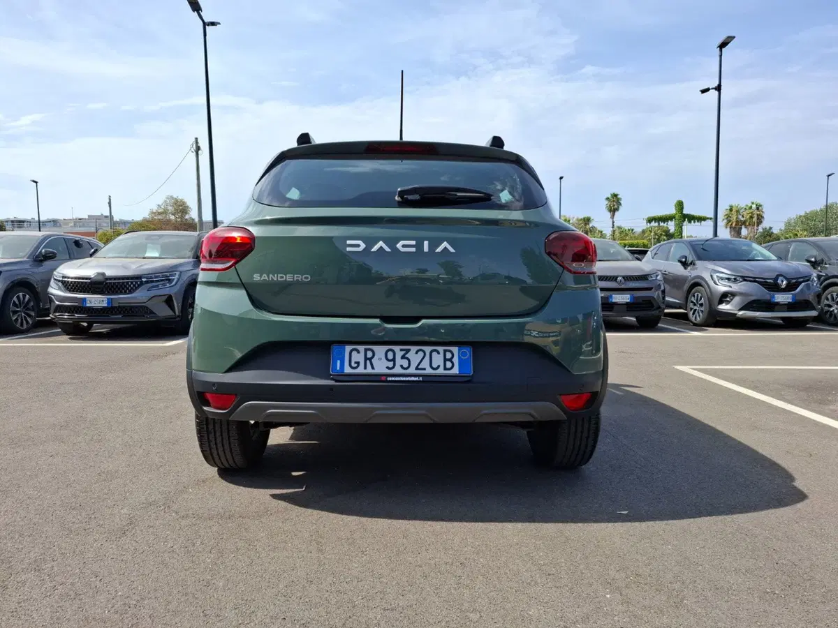 Dacia Sandero Stepway usata a Latina (5)