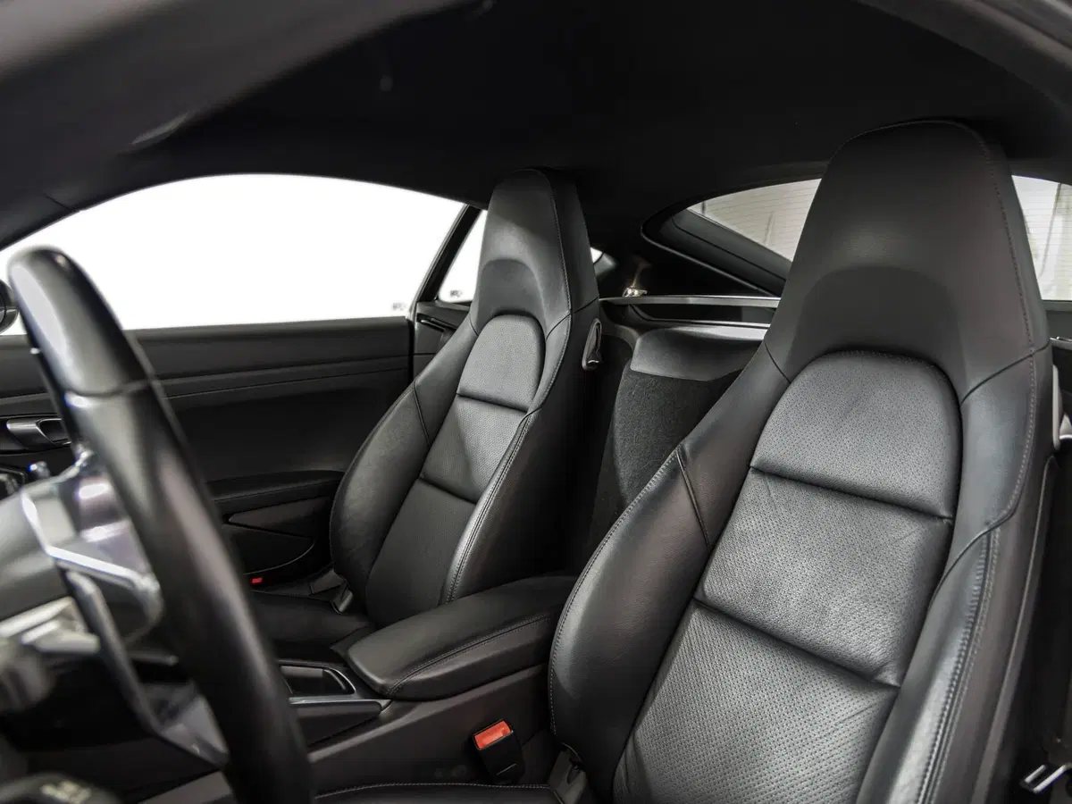 Porsche 718 Cayman  usata a Firenze (18)
