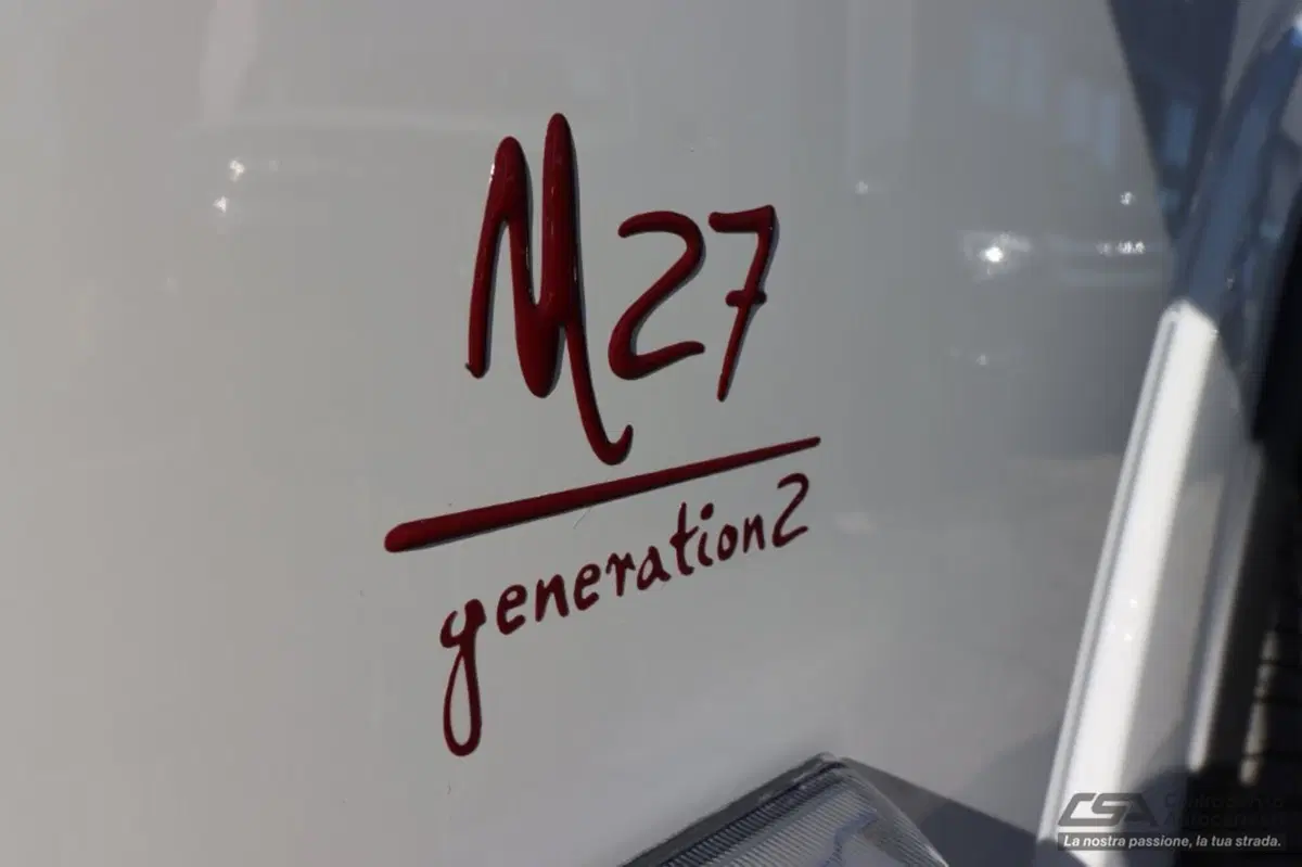 Isuzu M27 nuova a Bologna (4)