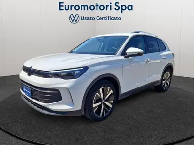 Volkswagen Tiguan 1.5 etsi Edition 150cv dsg del 2025 usata a Grosseto
