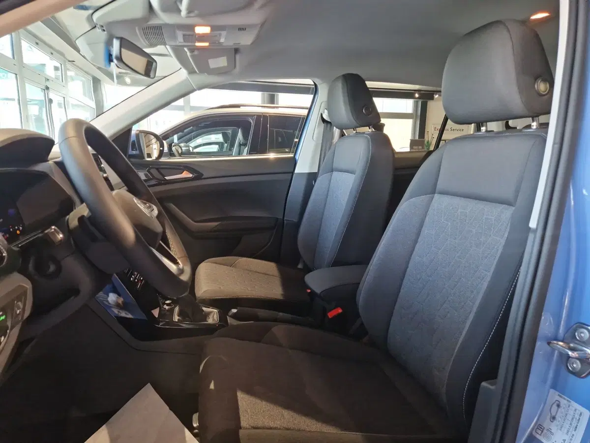 Volkswagen T-Cross nuova a Siena (11)
