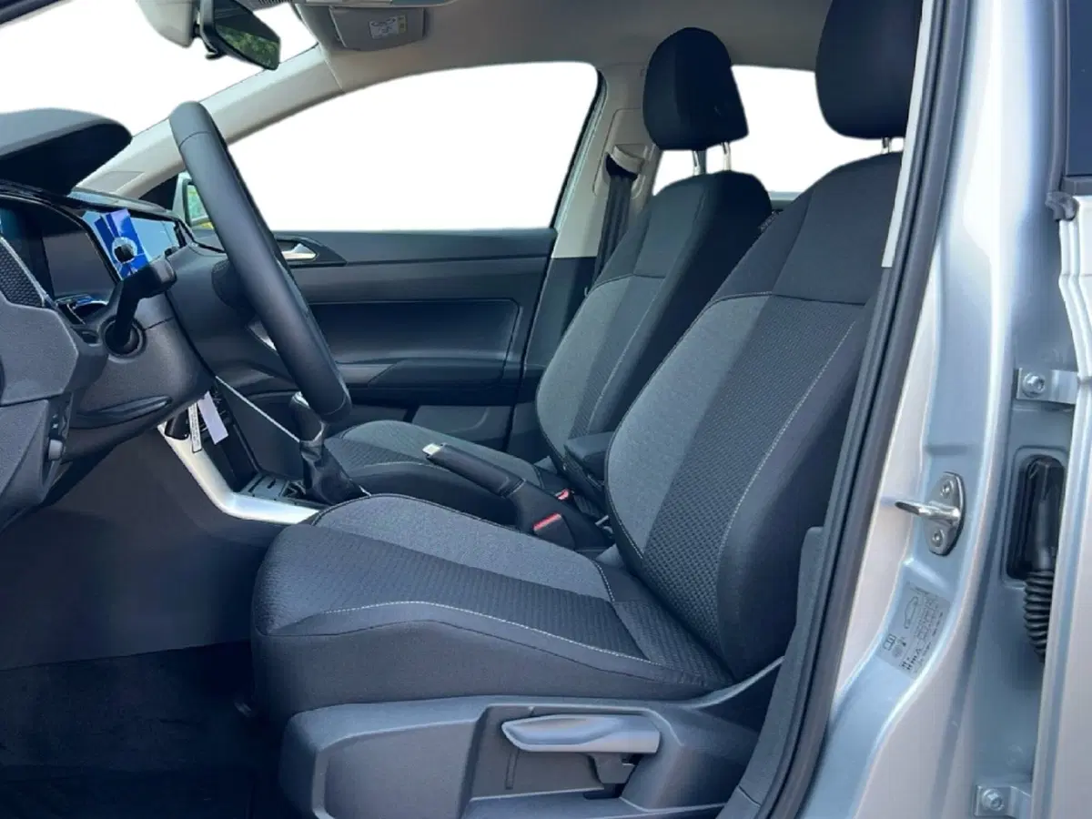 Volkswagen Polo nuova a Siena (10)