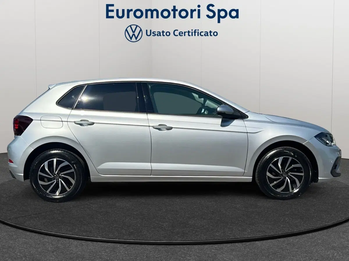 Volkswagen Polo nuova a Siena (6)