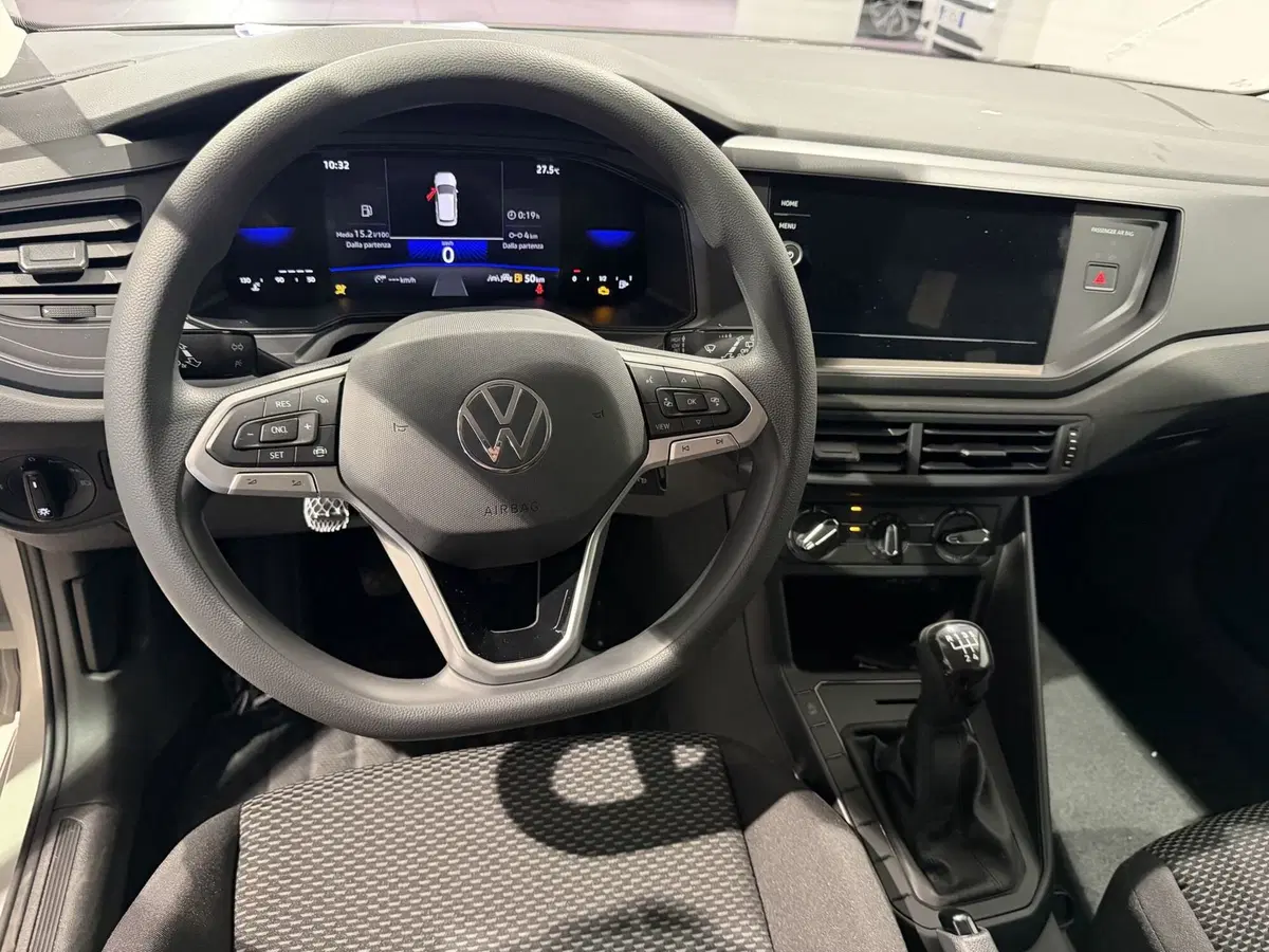 Volkswagen Polo nuova a Genova (11)