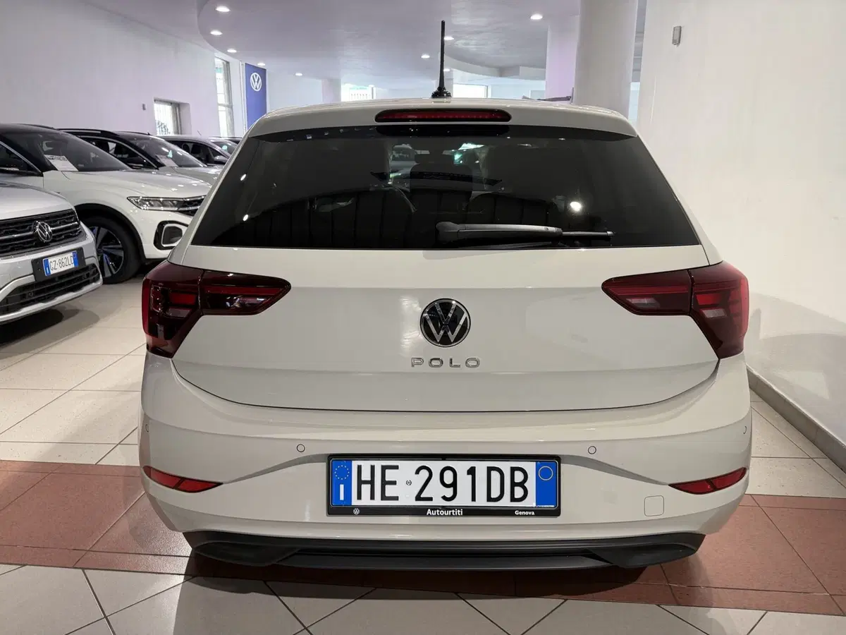 Volkswagen Polo nuova a Genova (4)