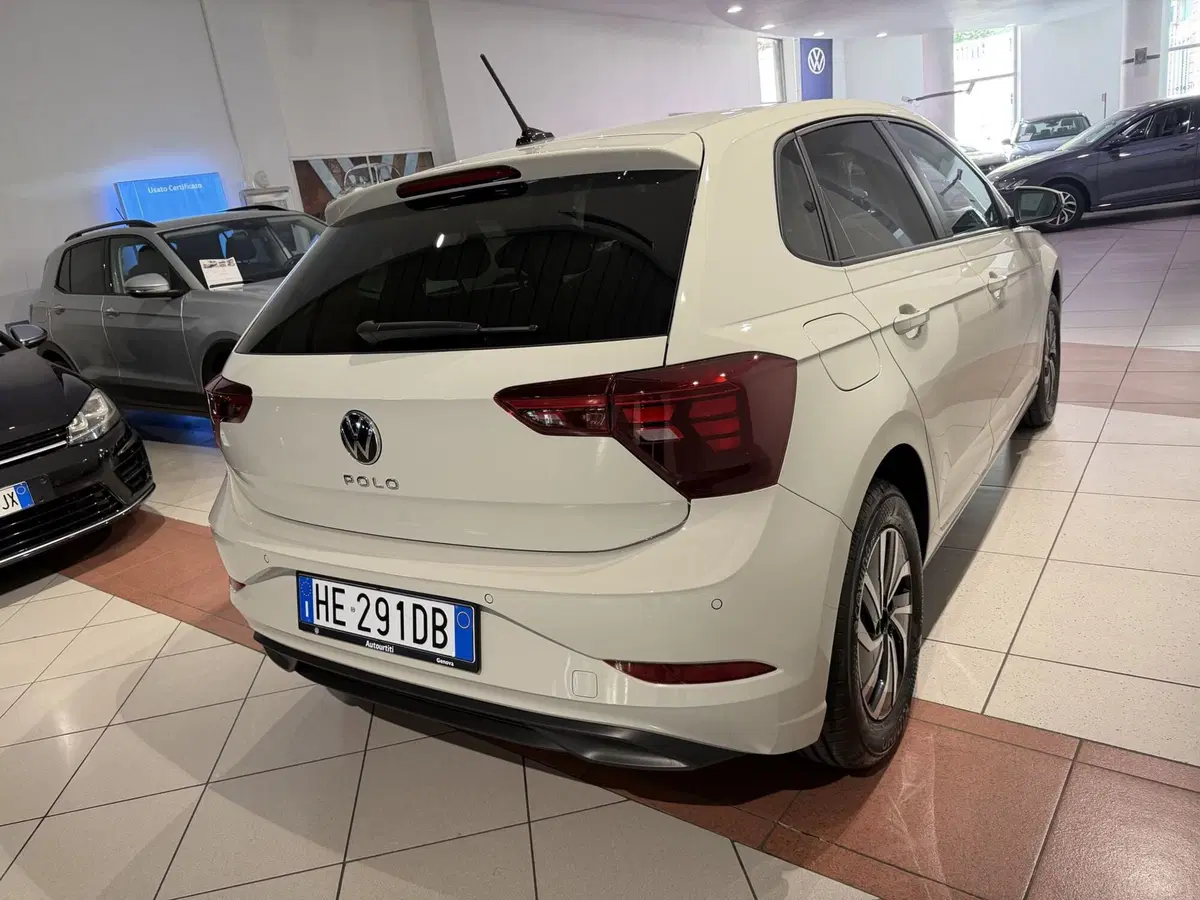 Volkswagen Polo nuova a Genova (5)