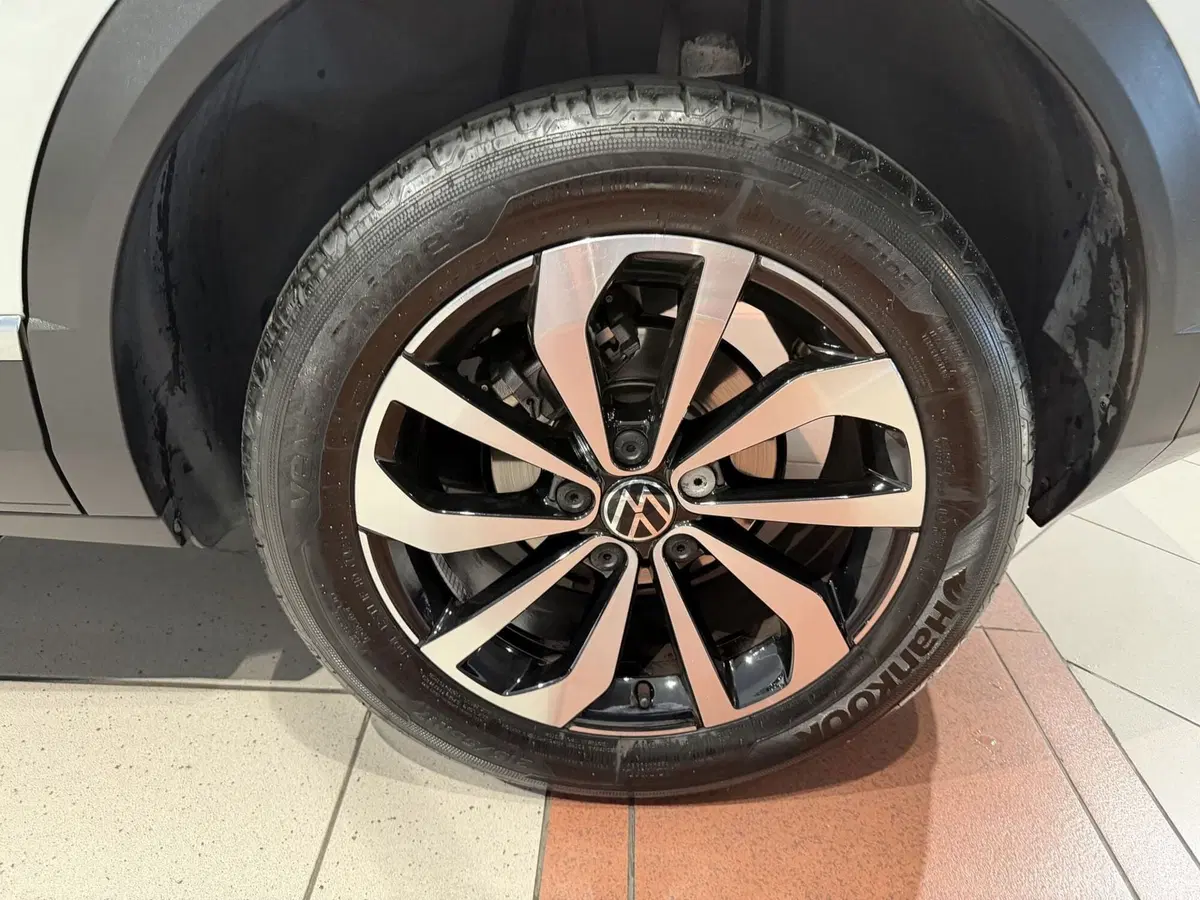Volkswagen T-Roc usata a Genova (14)