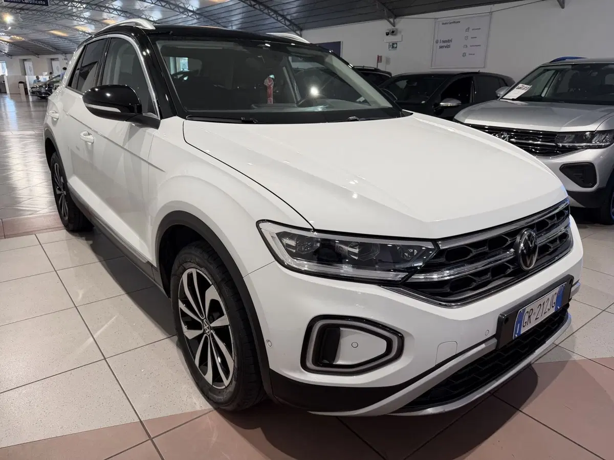 Volkswagen T-Roc usata a Genova (6)