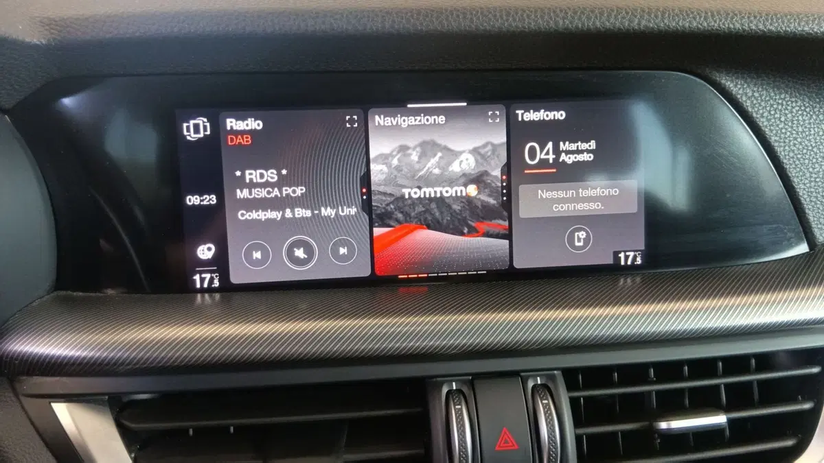 Alfa Romeo Stelvio usata a Terni (12)